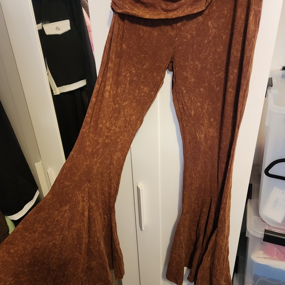 Current Mood Rust Brown Flared Pants - Picture 2 of 3